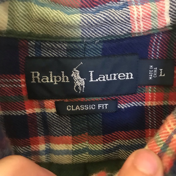 Ralph Lauren mountain classic button up. - Picture 3 of 5